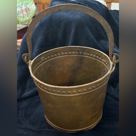 Other - Vintage Copper Bucket Vintage Metal Pail Vintage Copper Home Decor  7.5” x 9”